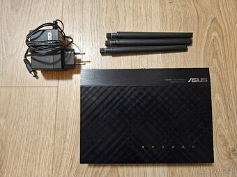 Router ASUS RT-N18U, 2.4 GHz, 600 Mb/s - 1