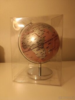 Glóbus ružovej farby