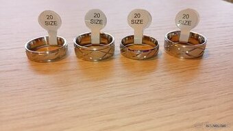 Prstene pozlatene biele a aj kombin.