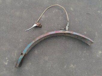 Predám predný blatník a brzda na starožitný bicykel