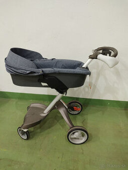 Nový detská kočík Stokke