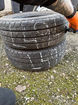 L494 2ks letné 235/65R16C 115/113R