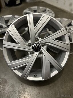Hliníkové disky VW Bergamo 5x112 R18 Golf 8 GTI Octavia