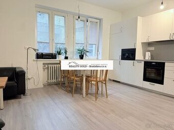 NA PREDAJ: kompletne zrekonštruovaný 3-izbový byt – Puškinov