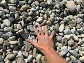 drenážne kamenivo špeciál, guláče, okrúhliaky, Dunajský štrk