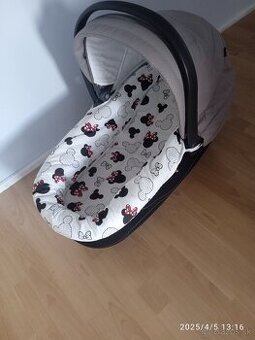 Vanicka Peg Perego s alebo bez vajicka