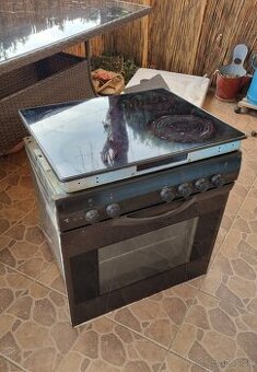Elektricky sporák Whirlpool