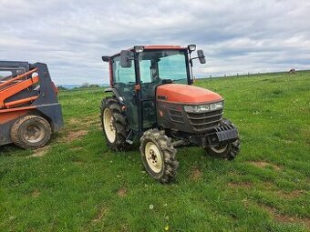 Predám malotraktor yanmar us 330