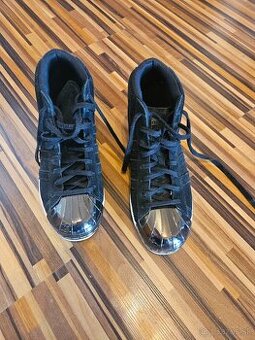 Adidas Superstar