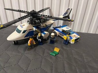 Lego city 60138 Policajná helikopréra