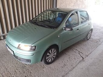 Predam Fiat Punto 1.2 benzin, r.v 1999, 192 tisic km