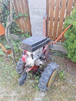malotraktor