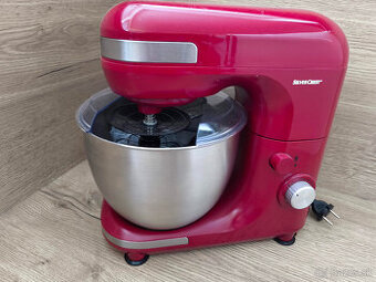 Kuchynský robot SKM 650