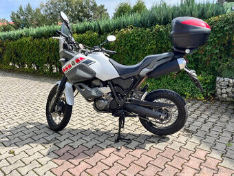 YAMAHA ENDURO XT 660Z rv 2010 SUPER STAV