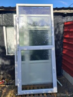 Predám plastove okno 120 cm dlhý 280 cm vysoký