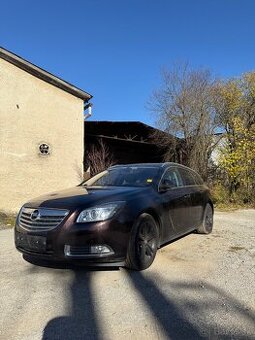 Rozpredám Opel Insignia 2.0 Biturbo 140kw