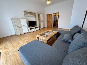 Prenájom vkusného bytu priamo v CENTRE