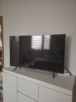 smart televízor TLC - 1