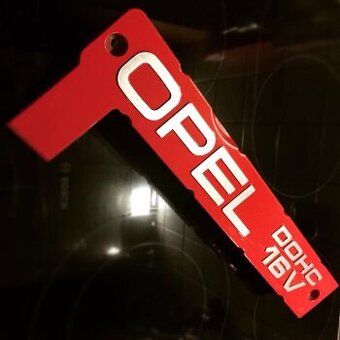 Kupim kryt na sviecky na Calibra C20XE