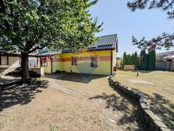 ZNÍŽENÁ CENA Prízemný rodinný dom s 3 izbami | Vajanského