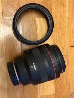 Predam objektiv Canon rf85/1,2