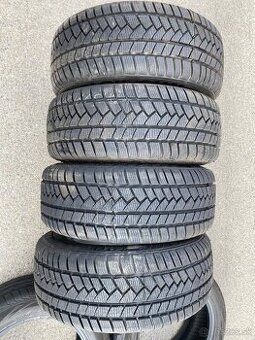 Predám štyri zimné gumy 225/55 R16 protektor