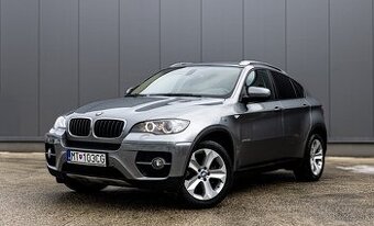 BMW X6 xDrive 35i.