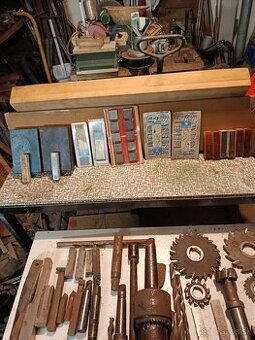 Náradie na frézu a sústruh