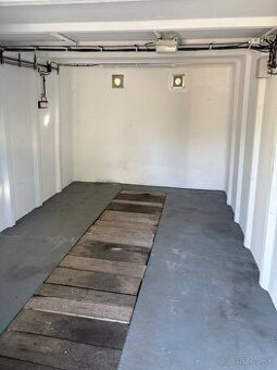 Prenájom garáž Prievidza, A. Stodolu