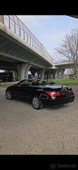 mercedes e200cgi cabrio automat 08/2010
