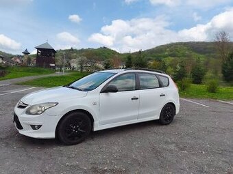 Hyundai i30 Hyundai I30 CW Kombi 1,6 CRDI