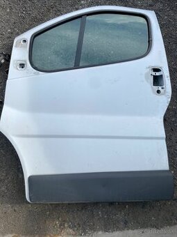 Ľave predne dvere opel vivaro renault trafic