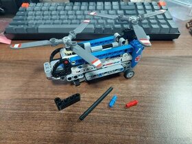 ZĽAVA LEGO Technic 42020 Helikoptéra s dvoma rotormi