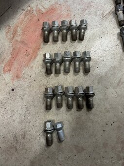 originálne šruby VW Audi F02 m14 16ks