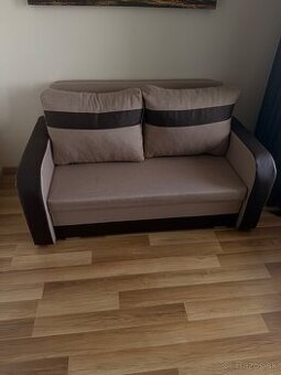 Rozkladací gauč (skoro nový)