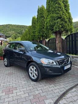 VOLVO XC60 2.4D 4x4 AUTOMAT - FULL VÝBAVA - SUPER STAV-