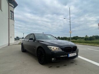 BMW 730d F01 180kW, 6st. automat, BOHATÁ VÝBAVA
