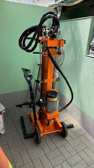 ŠTIEPAČKA PATRIOT 10t + vozík