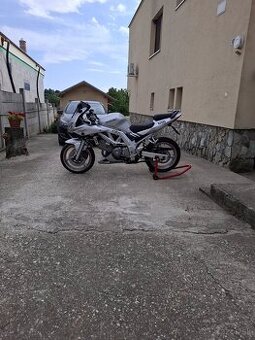 Suzuki sv650s