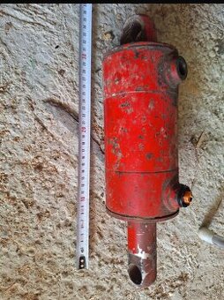 Hydraulicky valec - 1