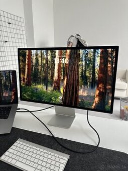 Apple studio display - nepouživany - top stav
