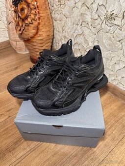 Balenciaga x-pander 42 FAST