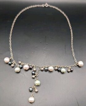 Predam strieborny nahrdelnik s pravymi perlami