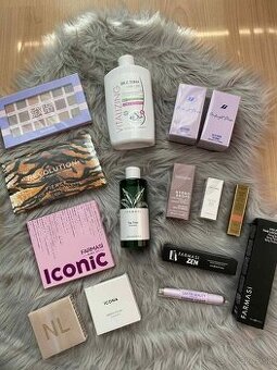 Farmasi kozmetika a iné