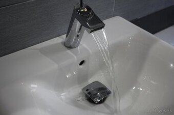 kvalitná batéria HANSA aj so zátkou