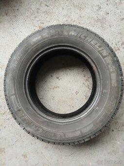 235/65 R16C