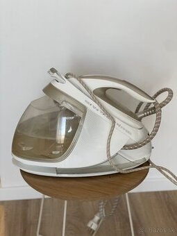 Parná žehlička  Philips PerfectCare Elite