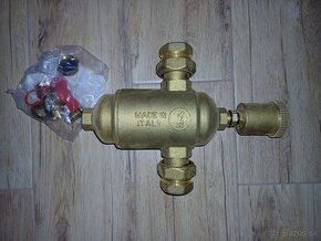 Odkalovač - separátor vzduchu