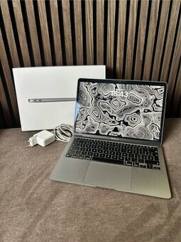 MacBook Air M1 (2020) – 8GB RAM, 256GB
