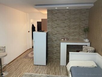 FOX - Štýlová garsónka po kompletnej rekonštrukcii, Trnava